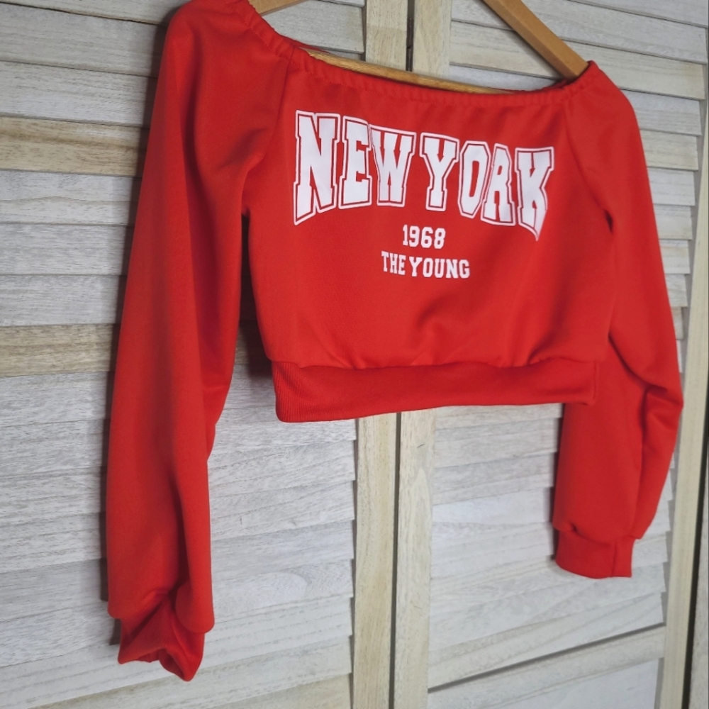 💛3/$15 Red New York Off-Shoulder Crop Top 13 13Y Girls Sweater Shirt